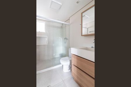 Apartamento à venda com 187m², 3 quartos e 2 vagas Apartamento à venda com 187m², 3 quartos e 2 vagasBanheiro Corredor