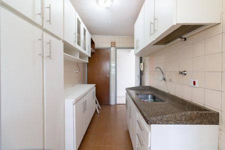 Apartamento para alugar com 68m², 2 quartos e 1 vagaCozinha