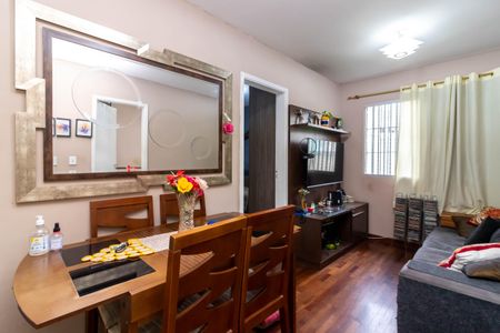 Sala de apartamento para alugar com 3 quartos, 53m² em Vila Amalia (zona Norte), São Paulo