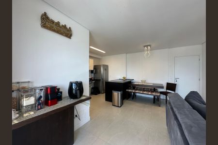 Apartamento à venda com 84m², 2 quartos e sem vagaSala