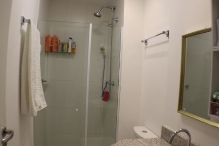 Apartamento à venda com 84m², 2 quartos e sem vagaBanheiro da Suíte 2