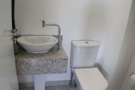 Apartamento à venda com 84m², 2 quartos e sem vagaLavabo