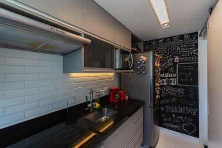 Apartamento à venda com 54m², 2 quartos e 1 vagaCozinha e Área de Serviço