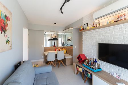 Sala de apartamento à venda com 2 quartos, 54m² em Riachuelo, Rio de Janeiro