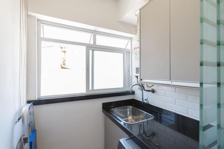 Apartamento à venda com 54m², 2 quartos e 1 vagaCozinha e Área de Serviço