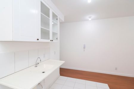 Apartamento para alugar com 44m², 2 quartos e sem vagaCozinha e Área de Serviço
