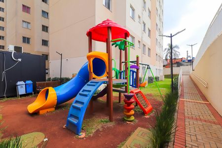 Apartamento para alugar com 44m², 2 quartos e sem vagaÁrea comum - Playground