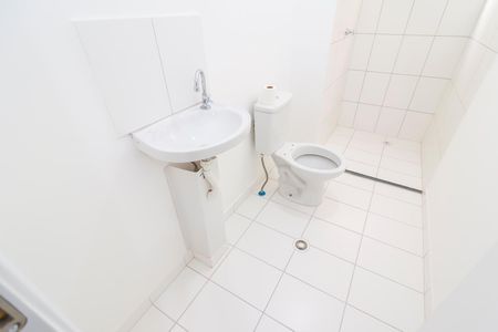 Apartamento para alugar com 44m², 2 quartos e sem vagaBanheiro