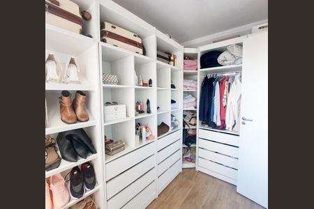 Quarto 2 de apartamento para alugar com 2 quartos, 38m² em Presidente Altino, Osasco