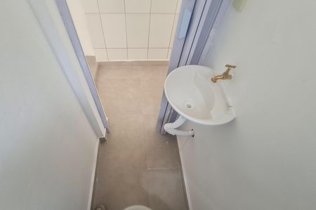 Casa para alugar com 55m², 2 quartos e sem vaga Casa para alugar com 55m², 2 quartos e sem vagaLavabo