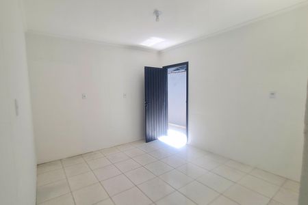 Casa para alugar com 55m², 2 quartos e sem vaga Casa para alugar com 55m², 2 quartos e sem vagaSala
