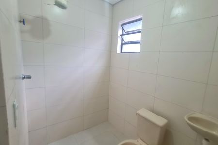 Casa para alugar com 55m², 2 quartos e sem vaga Casa para alugar com 55m², 2 quartos e sem vagaBanheiro