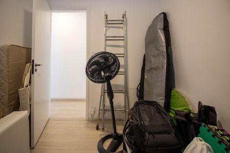Casa à venda com 200m², 4 quartos e 2 vagasQuarto