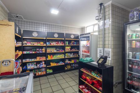 Apartamento para alugar com 48m², 2 quartos e 1 vaga Apartamento para alugar com 48m², 2 quartos e 1 vagaMercadinho