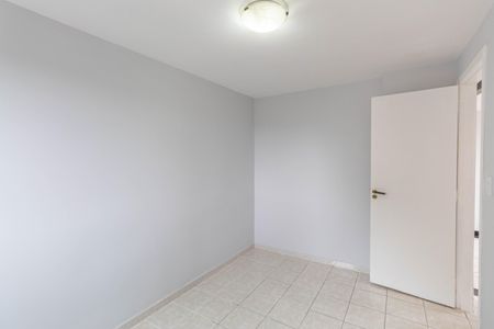 Quarto 1 de apartamento para alugar com 2 quartos, 48m² em Jardim Andarai, São Paulo