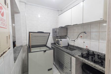 Apartamento para alugar com 48m², 2 quartos e 1 vaga Apartamento para alugar com 48m², 2 quartos e 1 vagaÁrea comum - Salão de festas