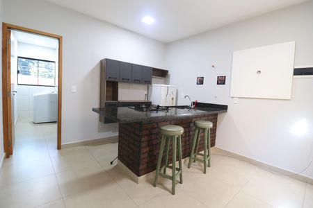 Kitnet/Studio para alugar com 0 quarto, 30m² em Sumarezinho, Ribeirão Preto