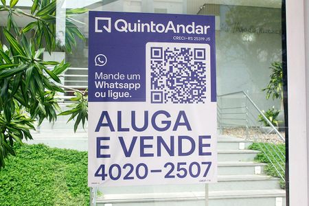 Apartamento para alugar com 111m², 2 quartos e 2 vagasPlaquinha