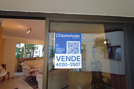 Apartamento à venda com 240m², 4 quartos e 3 vagasPlaquinha