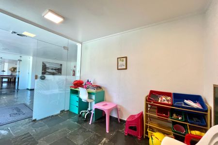 Apartamento à venda com 102m², 3 quartos e 1 vagaÁrea comum