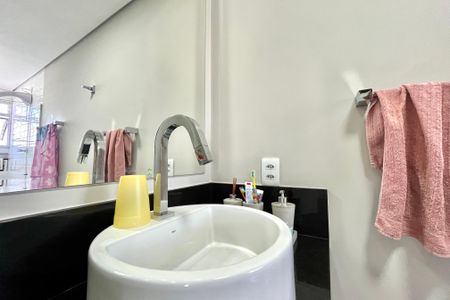 Apartamento à venda com 102m², 3 quartos e 1 vagaBanheiro Corredor