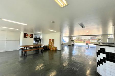 Apartamento à venda com 102m², 3 quartos e 1 vagaÁrea comum - Salão de festas