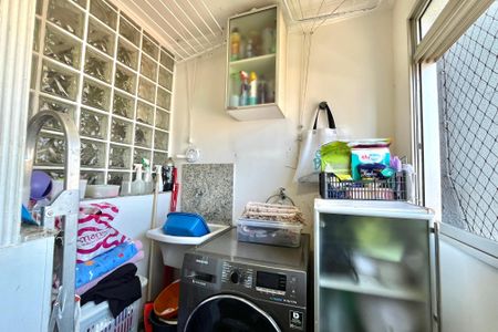 Apartamento à venda com 102m², 3 quartos e 1 vagaÁrea de Serviço