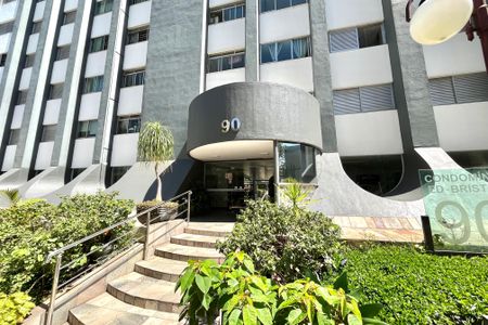 Apartamento à venda com 102m², 3 quartos e 1 vagaFachada