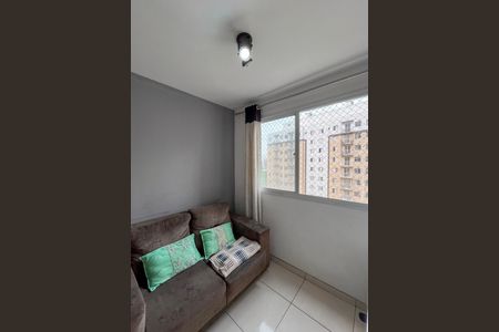 Sala de apartamento para alugar com 2 quartos, 42m² em Jardim Sao Saverio, São Paulo