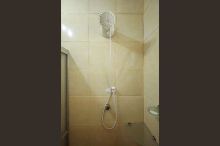 Casa à venda com 150m², 3 quartos e 2 vagasBanheiro de Serviço 1