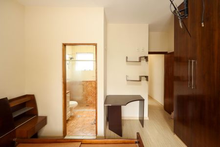 Casa à venda com 150m², 3 quartos e 2 vagasQuarto 1 - Suíte 1