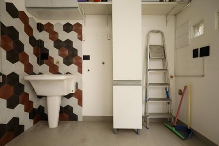 Casa à venda com 150m², 3 quartos e 2 vagasÁrea de Serviço - Churrasqueira 