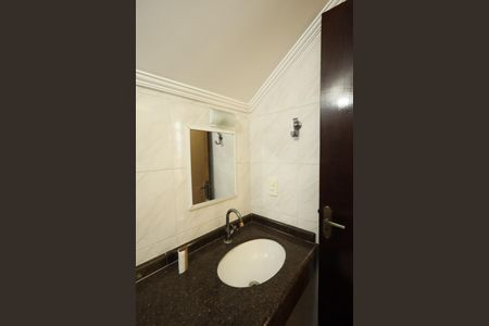 Casa à venda com 150m², 3 quartos e 2 vagasLavabo