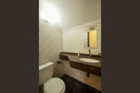 Casa à venda com 150m², 3 quartos e 2 vagasLavabo