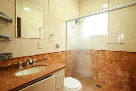 Casa à venda com 150m², 3 quartos e 2 vagasBanheiro da Suíte 1