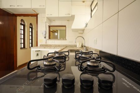 Casa à venda com 150m², 3 quartos e 2 vagasCozinha