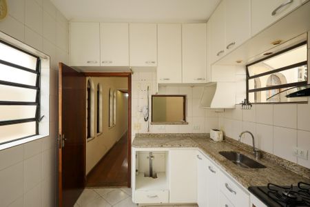 Casa à venda com 150m², 3 quartos e 2 vagasCozinha