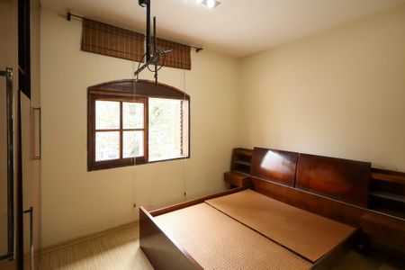 Casa à venda com 150m², 3 quartos e 2 vagasQuarto 1 - Suíte 1