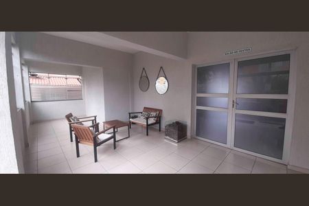 Apartamento para alugar com 58m², 2 quartos e 1 vaga Apartamento para alugar com 58m², 2 quartos e 1 vagaHall de Entrada