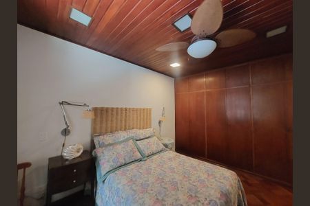 Casa para alugar com 547m², 4 quartos e 5 vagasSuíte 4