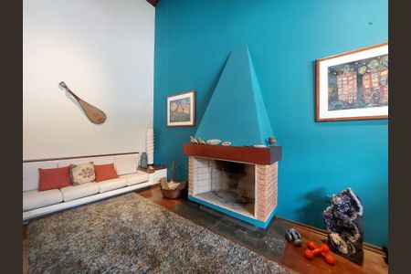 Casa para alugar com 547m², 4 quartos e 5 vagasSala