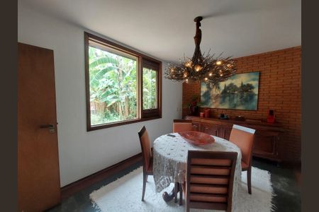 Casa para alugar com 547m², 4 quartos e 5 vagasCopa