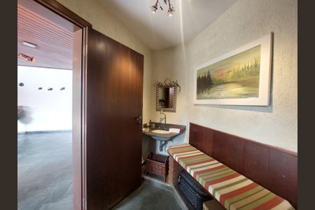 Casa para alugar com 547m², 4 quartos e 5 vagasSauna