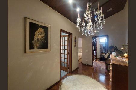 Casa para alugar com 547m², 4 quartos e 5 vagasSuíte 1