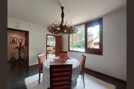 Casa para alugar com 547m², 4 quartos e 5 vagasCopa