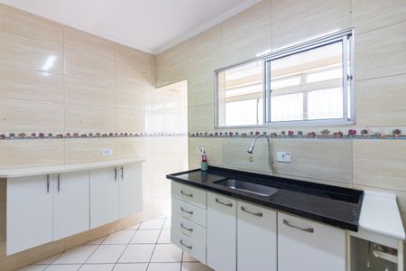 Apartamento para alugar com 65m², 2 quartos e 1 vagaCozinha 