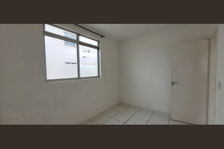 Apartamento para alugar com 65m², 3 quartos e 1 vagaquarto 2