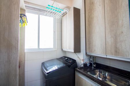 Apartamento à venda com 73m², 3 quartos e 1 vagaÁrea de serviço