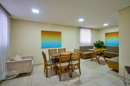 Apartamento à venda com 73m², 3 quartos e 1 vagaÁrea comum - Salão de festas