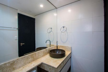 Apartamento à venda com 73m², 3 quartos e 1 vagaBanheiro do quarto 1